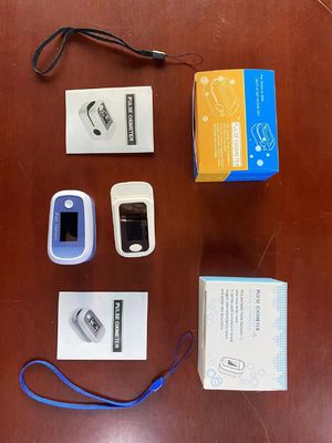 Μικρός σφυγμός Oximeter, όργανο ελέγχου άκρων δακτύλου OLED δάχτυλων ποσοστού καρδιών οξυγόνου για το ενήλικο παιδί, όργανο ελέγχου οξυγόνου αίματος