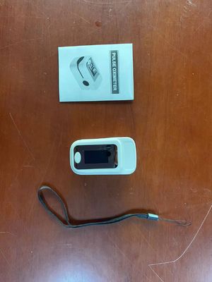 Μικρός σφυγμός Oximeter, όργανο ελέγχου άκρων δακτύλου OLED δάχτυλων ποσοστού καρδιών οξυγόνου για το ενήλικο παιδί, όργανο ελέγχου οξυγόνου αίματος
