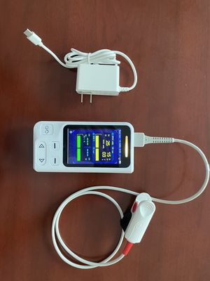 LCD οθόνη χειροκίνητο κτηνιατρικό οξυμετρικό για την παρακολούθηση κατοικίδιων ζώων / ζώων